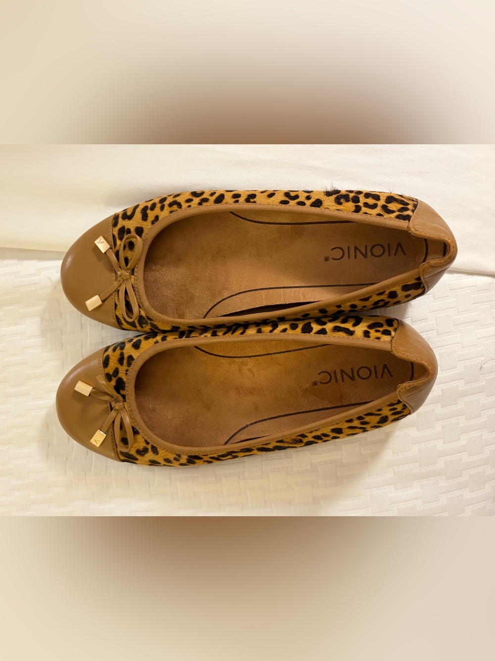 Vionic Leopard Print Ballet Flats - Picture 2 of 8